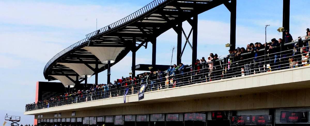 Ingreso de los equipos al aut&oacute;dromo de Villicum